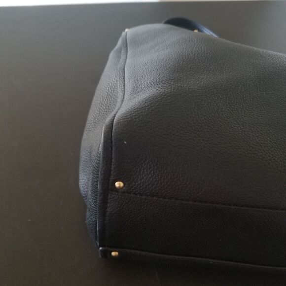 Tory Burch Carson Tote Bag - Picture 11 of 11